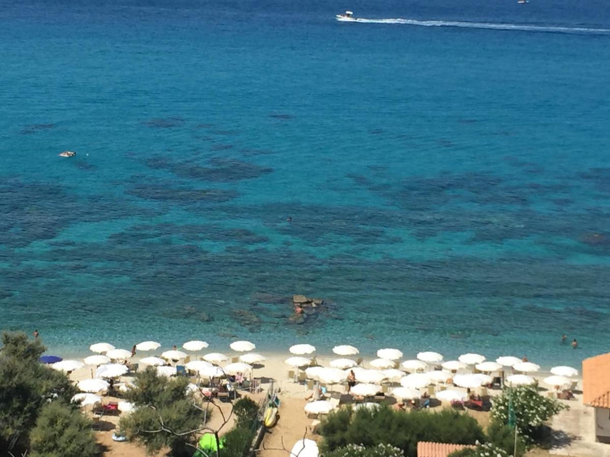 Residenza Gherly Aparthotel Capo Vaticano Exterior foto