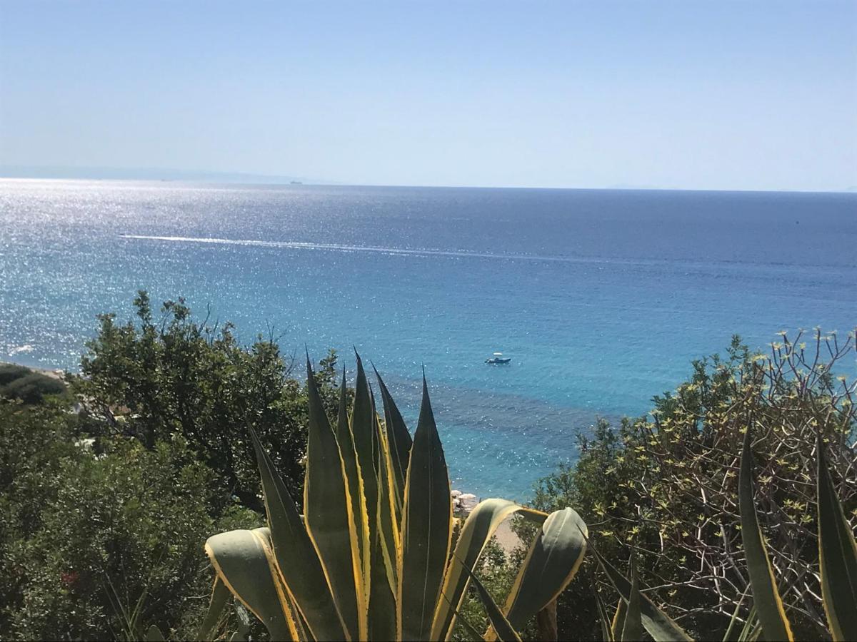 Residenza Gherly Aparthotel Capo Vaticano Exterior foto