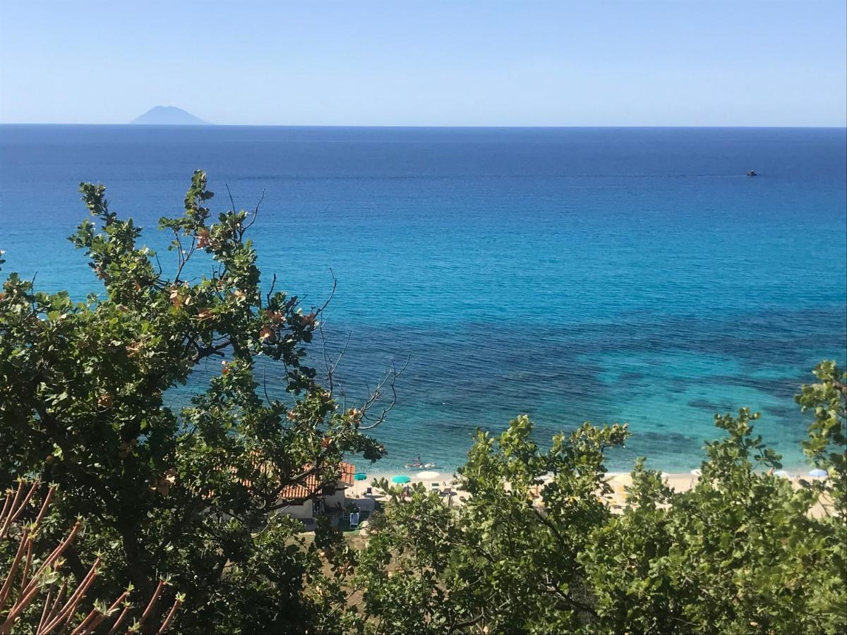 Residenza Gherly Aparthotel Capo Vaticano Exterior foto