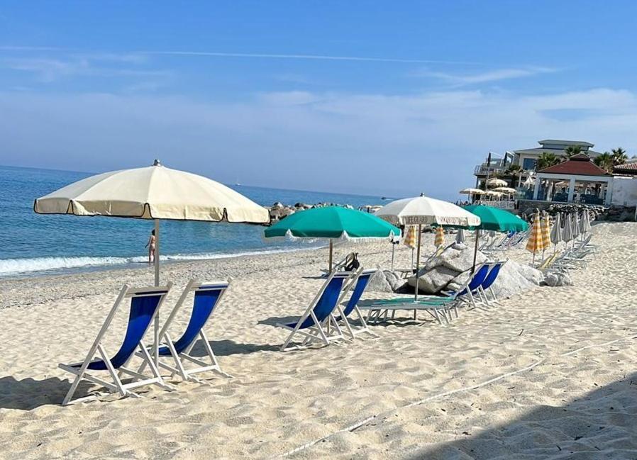 Residenza Gherly Capo Vaticano Exterior foto
