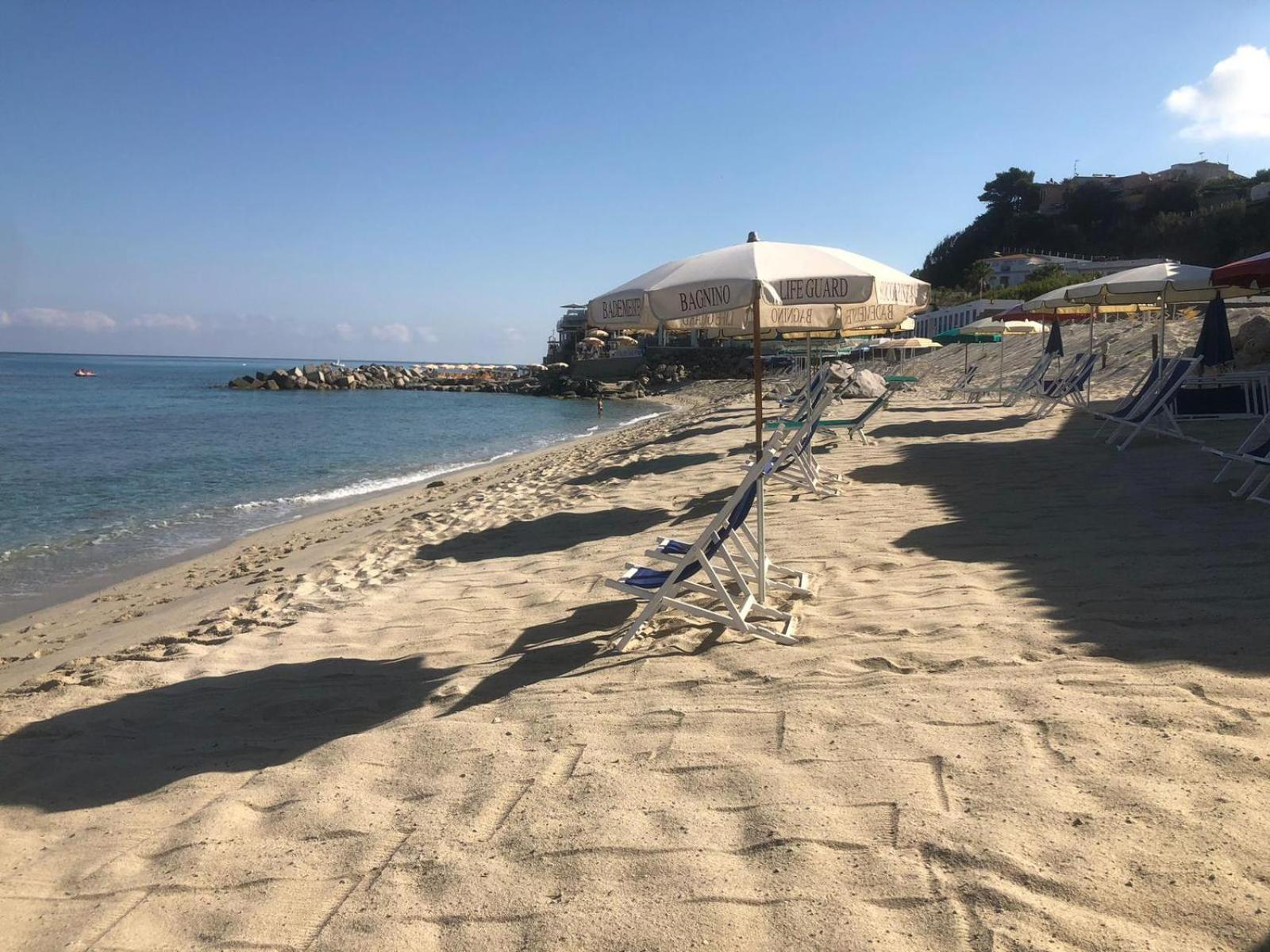 Residenza Gherly Aparthotel Capo Vaticano Exterior foto